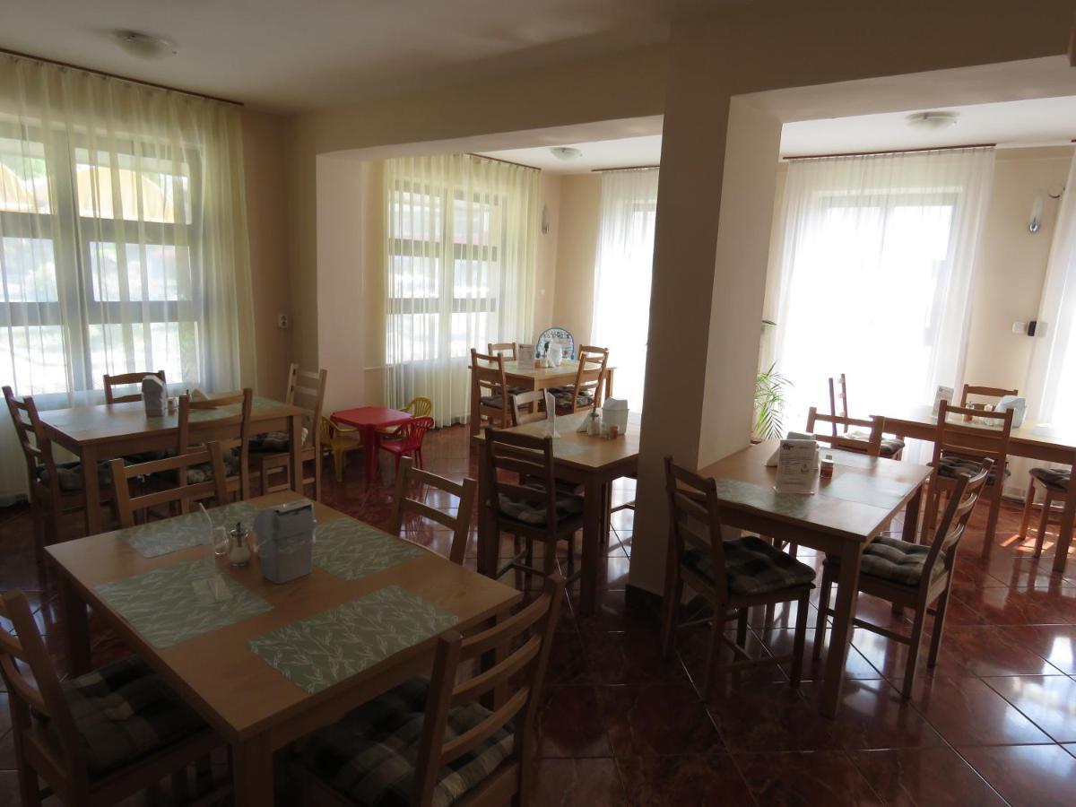 Thermal Apartmanhaz Komárom Exterior foto